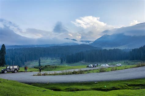 Doodhpathri Photos - The Valley of Milk - Vargis Khan