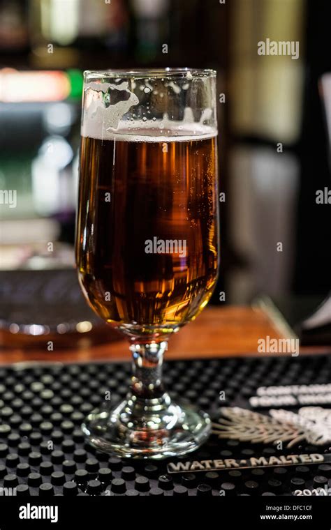 Half pint glass hi-res stock photography and images - Alamy