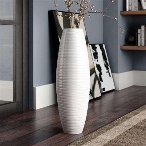 DAANIS: Kluesner Modern Large Floor Vase