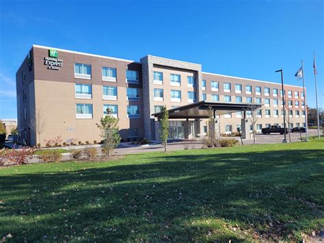 University of Michigan Hotel | Holiday Inn Express & Suites Ann Arbor ...