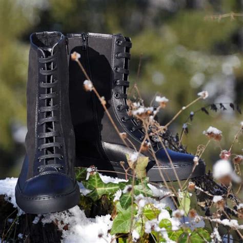 15 Best Brands for Vegan Winter Boots - Paulina on the road