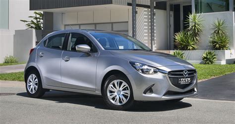 Mazda Mazda2 Hatchback Photos and Specs. Photo: Mazda Mazda2 Hatchback best specifications and ...