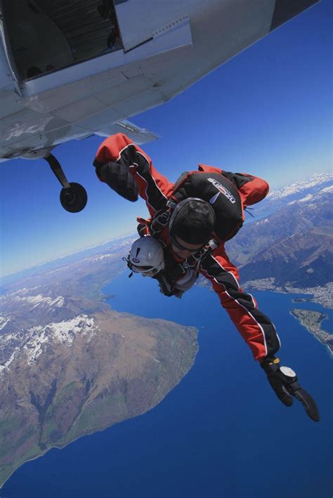 Skydive Ngern