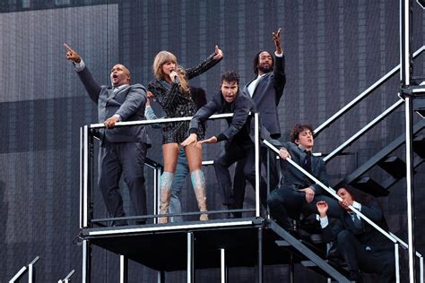 Taylor Swift: Arrowhead Stadium, Kansas City - Live Review