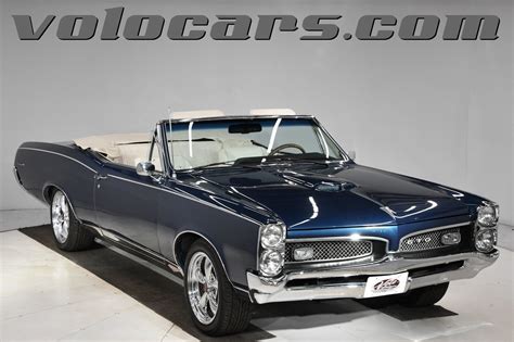 1967 Pontiac GTO | Volo Museum