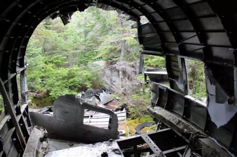 ROAD TRIP WORTHY: This New Hampshire Hike Will Lead You to 1950's Plane Crash Wreckage