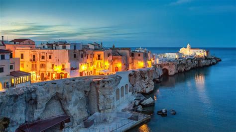 Vieste and the Legend of Pizzomunno: the Gargano Peninsula, Puglia ...