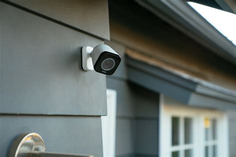 What are the Benefits of Having a Surveillance Camera? | Vivint