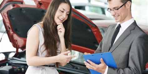 The Benefits of a Used Car Dealer - Mitmunk