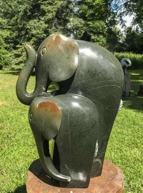 ZimArt Gallery: Shona sculptures from Zimbabwe in Ontario's Kawarthas - Grownup Travels