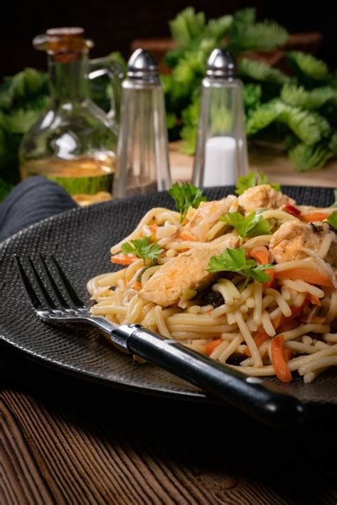 Fried Noodles with Chicken and Vegetables Stock Photo - Image of mein ...