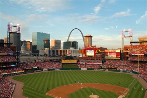 Remembering the St. Louis Blues' First NHL Winter Classic