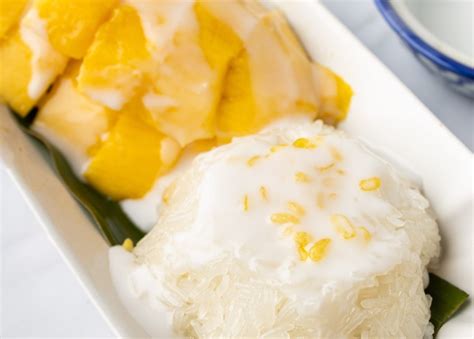 Where to Get the Best Mango Sticky Rice in the Metro | Booky