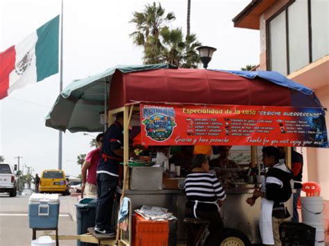 Best RESTAURANTS in ENSENADA Mexico 【 Dinner & Street Food