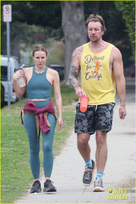 Kristen Bell & Dax Shepard Spotted on Post-Holiday Hike in L.A.: Photo 4876175 | Dax Shepard ...