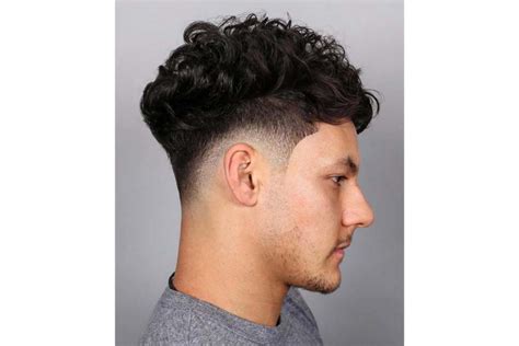 What Is The Difference Between A Taper And A Fade? - Hispotion