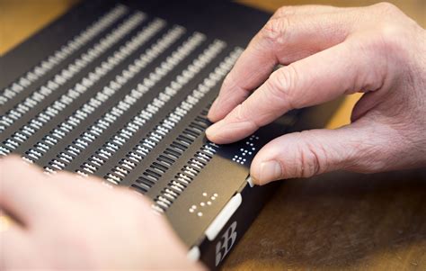 World’s First Multiline Braille e-reader Gives More People Access To ...