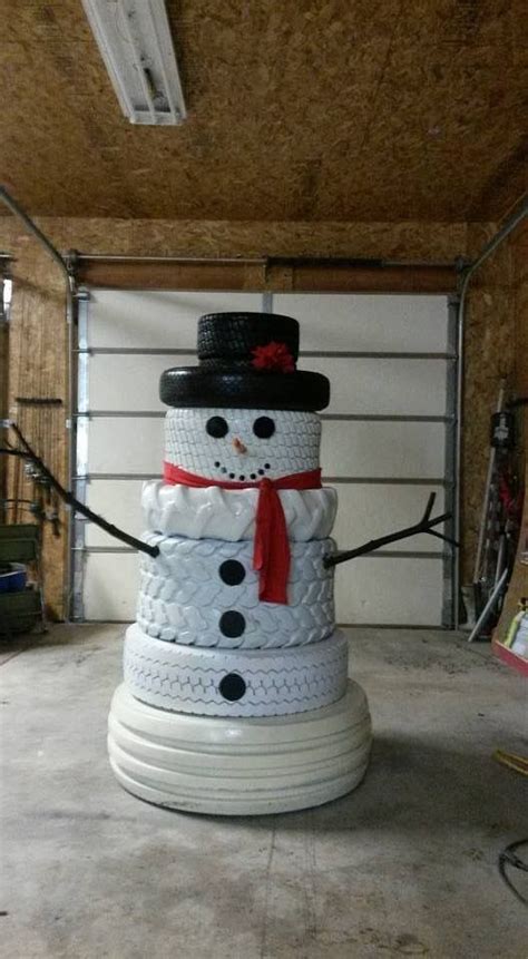 Tire Snowman | Snowman christmas decorations, Christmas decorations diy ...