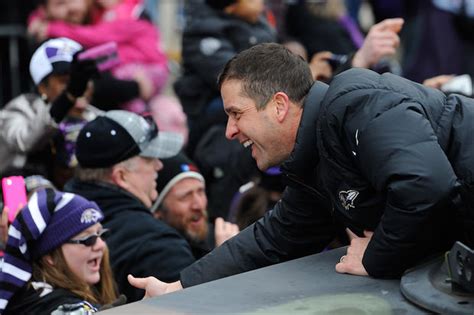 Baltimore Ravens Super Bowl parade - Photo 1 - Pictures - CBS News