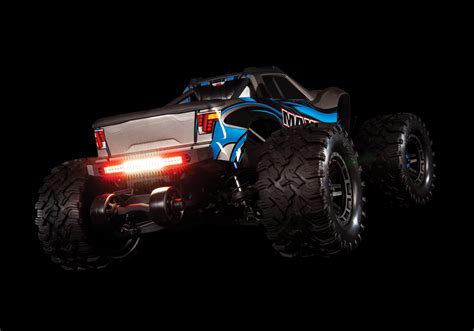 Traxxas Wide Maxx 1/10 4WD Brushless Electric Monster Truck, VXL-4S, TQi - Geel