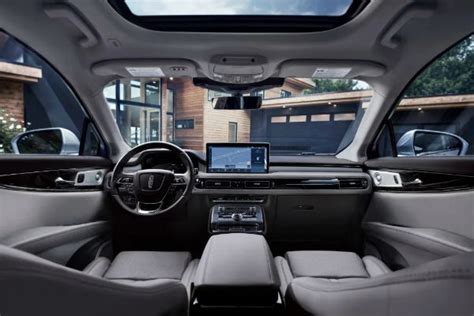 2023 Lincoln MKX Interior