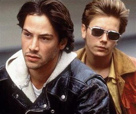 Keanu Reeves and River Phoenix 1990 : r/OldSchoolCool