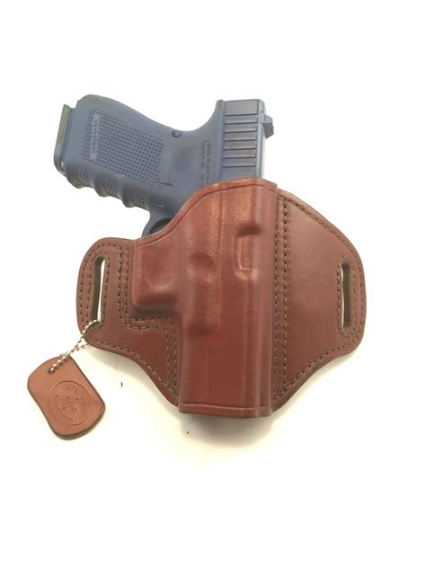 Glock 19 / G23 / G45 (zero cant) - Handcrafted Leather Pistol Holster