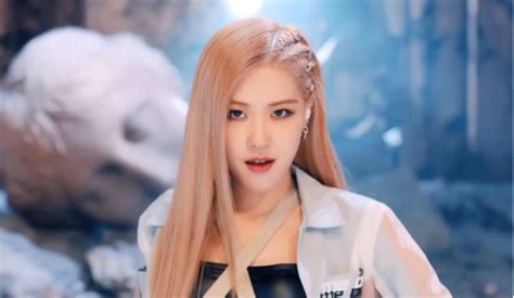 Akhirnya Debut Album Solo Rose Blackpink Dirilis! – TRAX