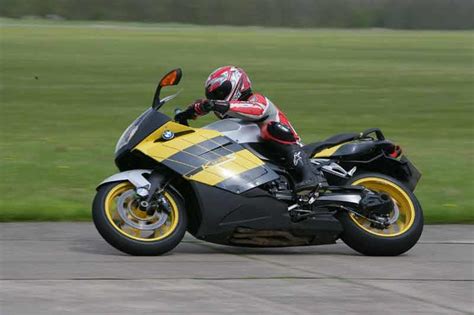 BMW K1200S (2004-2008) Review | Speed, Specs & Prices | MCN