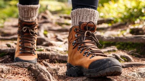 How to care for leather hiking boots: our top tips | Advnture