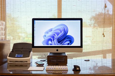 Josh Ginter’s iMac Setup for Accounting – The Sweet Setup