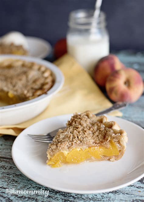 Easy Peach Crumble Pie with Brown Sugar Topping