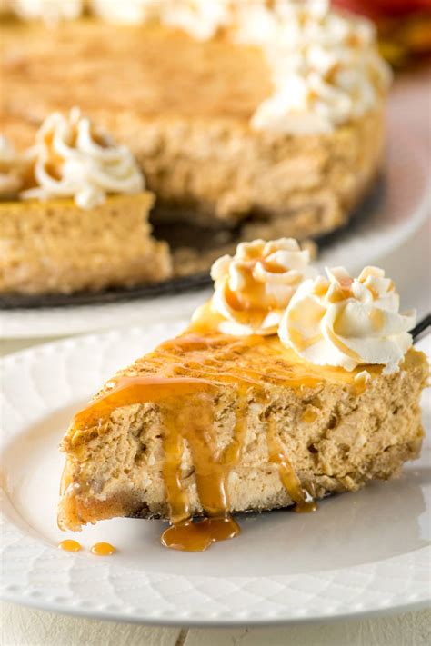 A Low Carb Pumpkin Cheesecake Recipe Worthy of Your Holiday Table