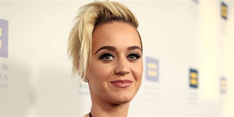 Katy Perry Just Shaved Her Hair ALL Off & Bleached it Platinum — Pic ...