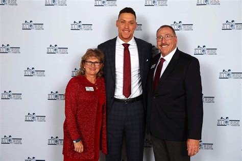 MLB Fans Melt as Cameras Catch Aaron Judge's Mother Next to New York Yankees Legend's Son in ...