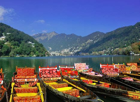 Naini Lake in Nainital - Major Tourist Place in Nainital, Uttarakhand