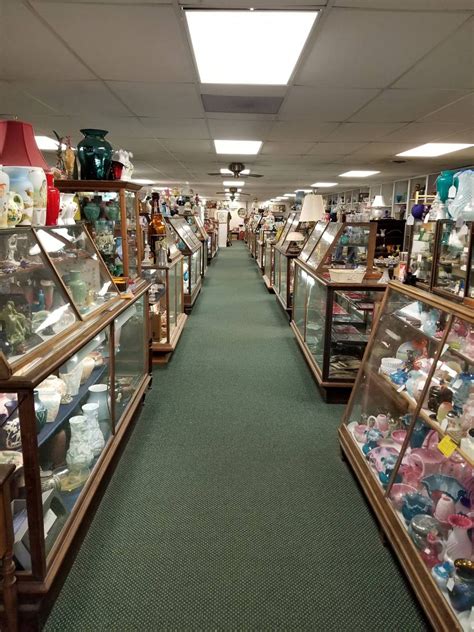 Williamstown Antique Mall - Williamstown | Updated Hours, Contacts & Photos