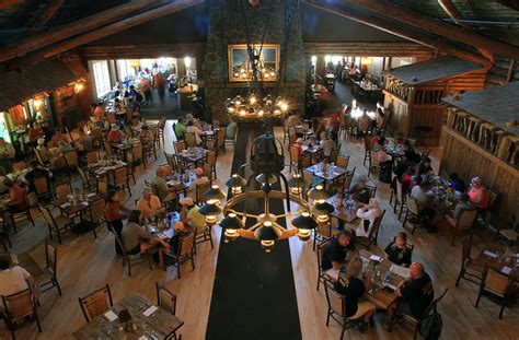 Old Faithful Inn, dining room | Old Faithful Inn dining room… | Flickr