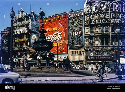 Piccadilly Circus, London in the 1950s Stock Photo - Alamy