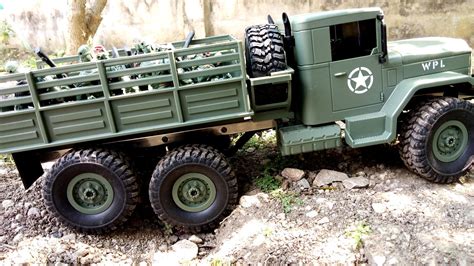 RC Military transport trucks & Toys soldiers Army men