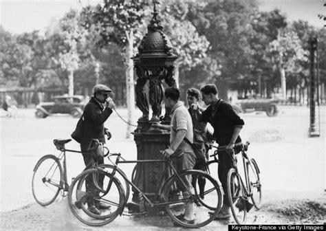 13 Weird Moments In The History Of The Water Fountain | Water fountain, Drinking fountain, Fountains