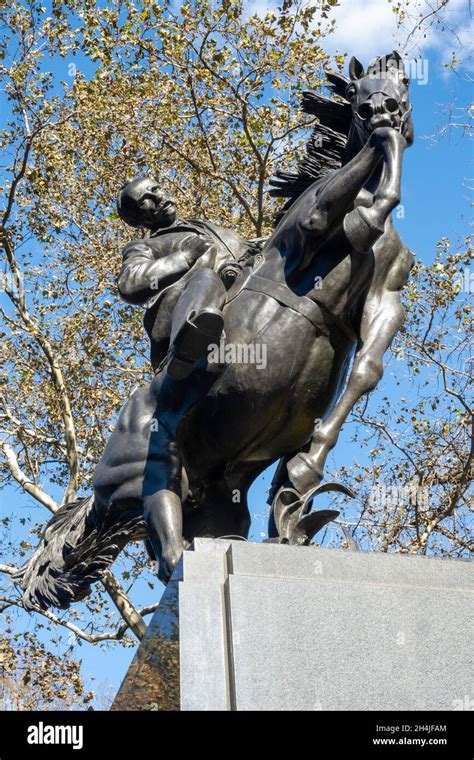 Jose Marti Statue in Central Park, NYC Stock Photo - Alamy