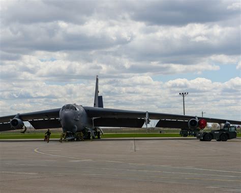 DVIDS - Images - Minot Air Force Base Flightline Operations [Image 2 of 4]