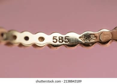 1,358 14k Gold Images, Stock Photos & Vectors | Shutterstock