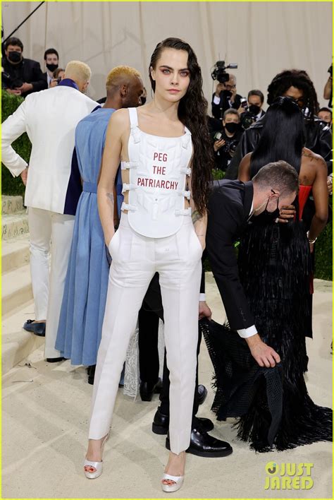 Photo: cara delevingne met gala 2021 04 | Photo 4623314 | Just Jared ...