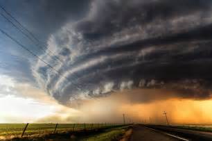 Storm Chaser Captures Stunning Cloud Formations (PICTURES)