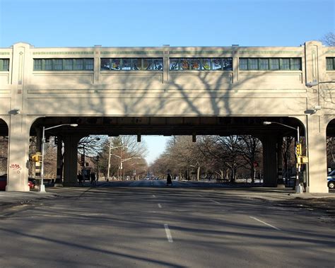 Pelham Parkway Elevated Subway Station, Bronx, New York Ci… | Flickr