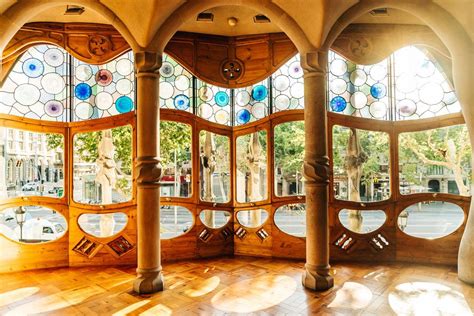 A Visit to Antoni Gaudi's Casa Batllo in Barcelona, Spain - Travel Pockets | Casa batlló, Antoni ...