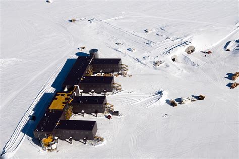 Antarctic Photo Library - Photo Details - 3Jan2018-South-Pole-Aerial-station-arches.jpg