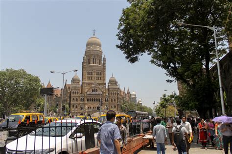 Chhatrapati Shivaji Terminus Mumbai| Chuzai Living